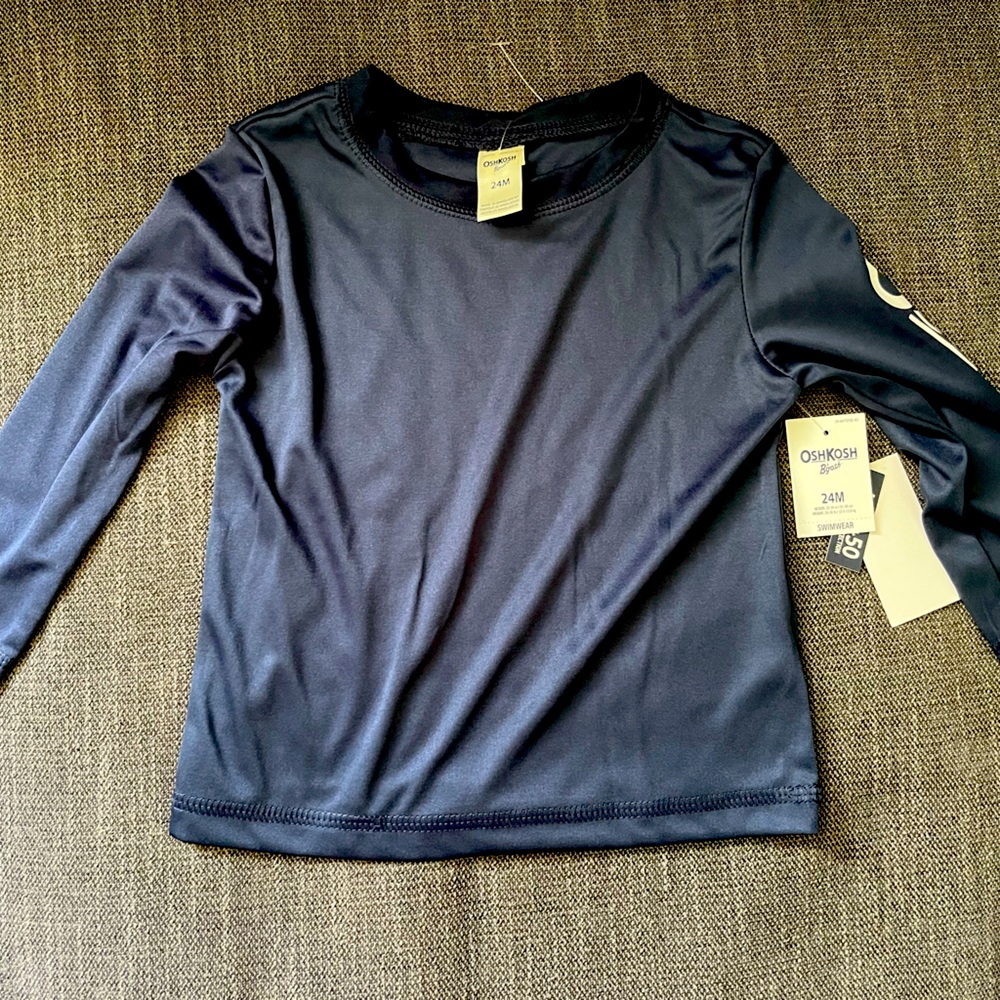 Oshkosh navy blue boys long sleeve swim shirt, NWT